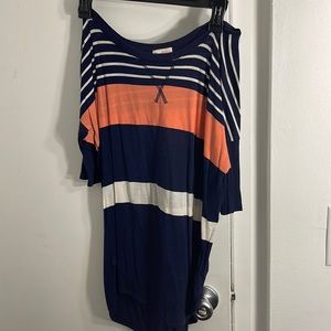 Pink navy blue and white quarter length T-shirt